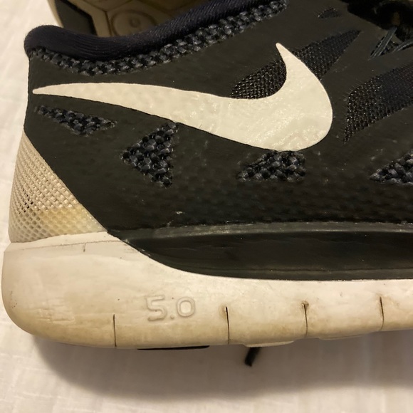 Black Nike free 5.0 - Picture 4 of 12